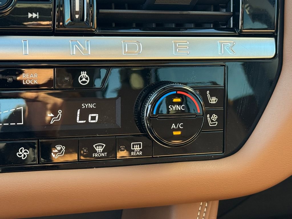 New 2026 Nissan Pathfinder Platinum image 29