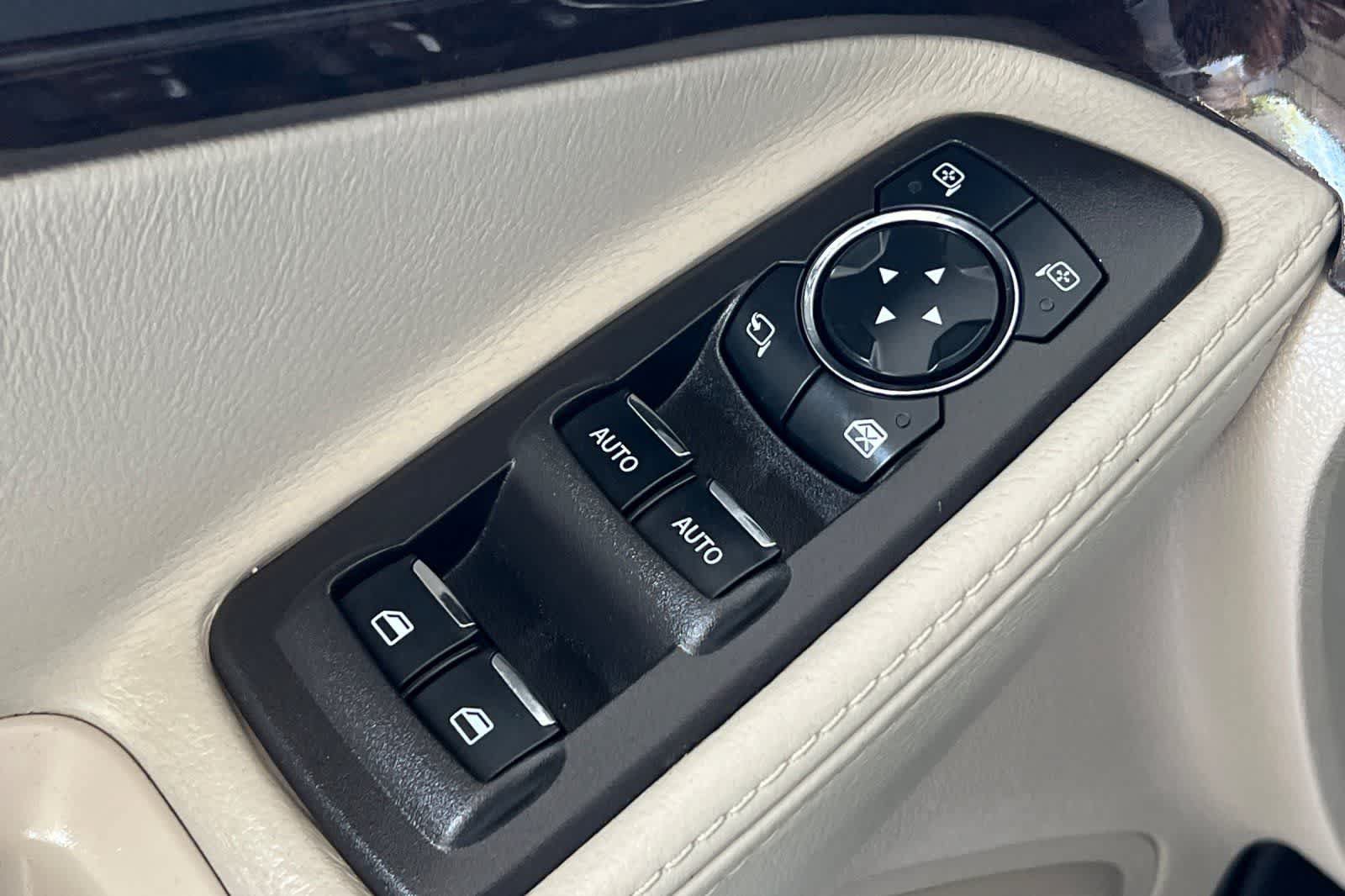 Used 2014 Ford Explorer Limited w/ Equipment Group 301A FWD image 14