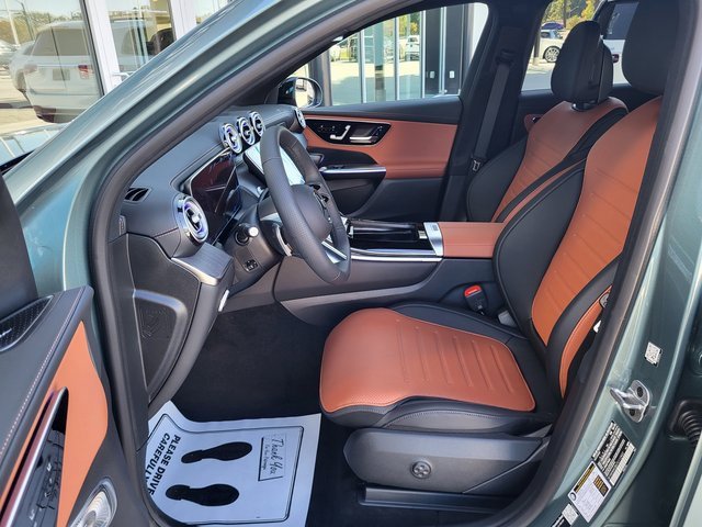 New 2026 Mercedes-Benz GLC 300 image 12