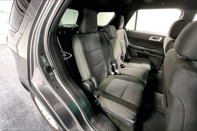 Used 2013 Ford Explorer XLT FWD image 22