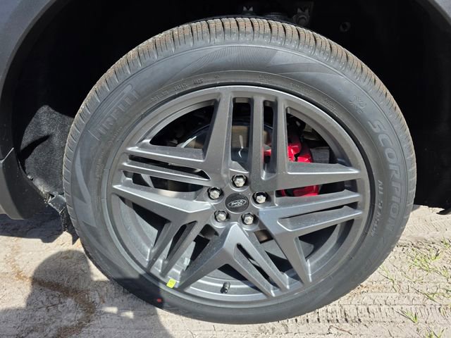 New 2026 Ford Explorer ST w/ Sun And Sound Package image 35