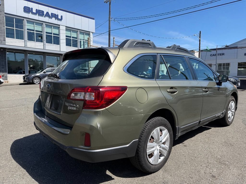 Used 2016 Subaru Outback 2.5i AWD/4WD image 7