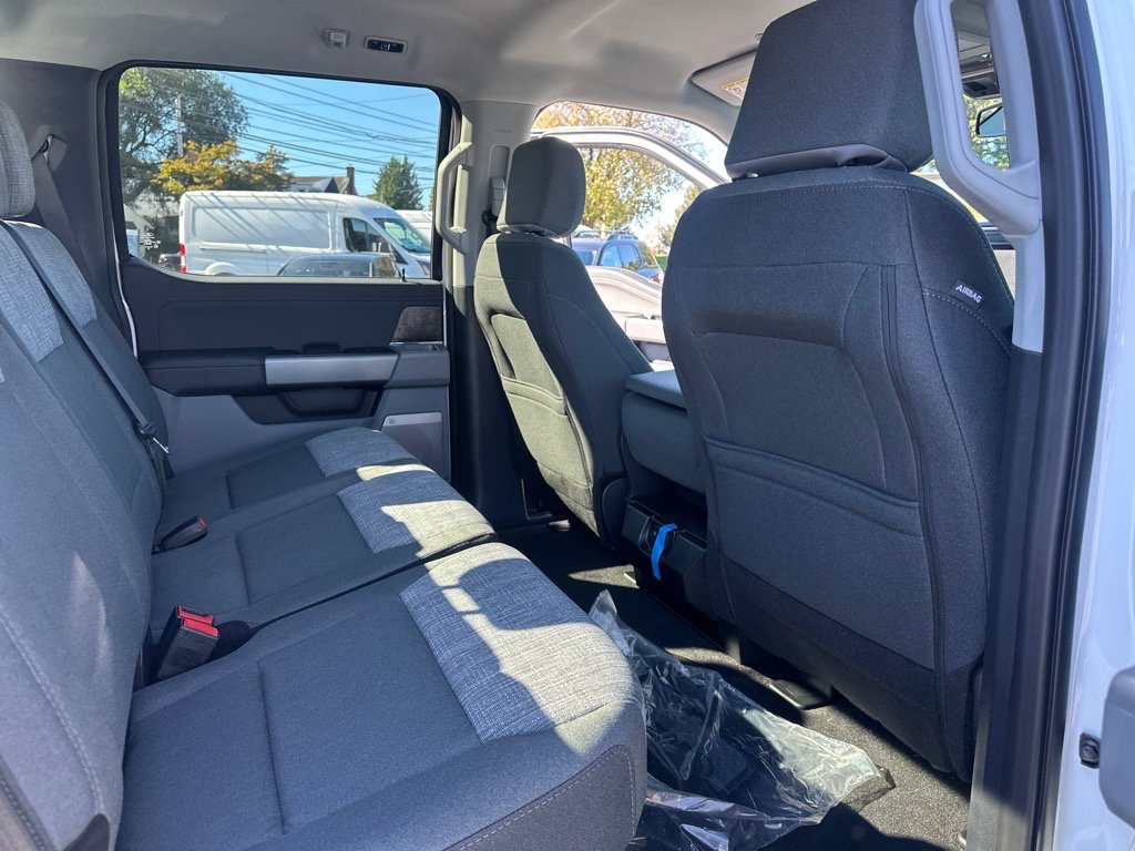 New 2026 Ford F250 XLT w/ XLT Premium Package image 45