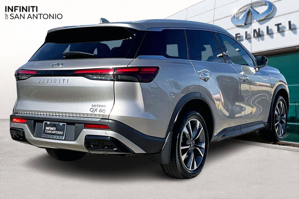 Certified 2023 INFINITI QX60 Luxe w/ Cargo Package AWD/4WD image 2