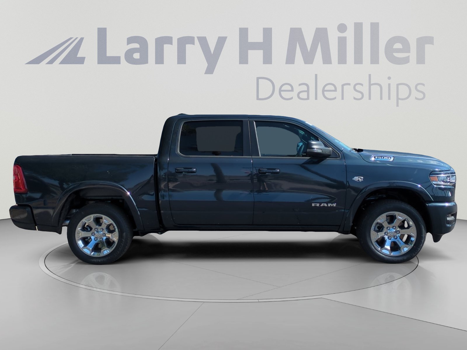 New 2026 RAM 1500 Big Horn AWD/4WD image 6