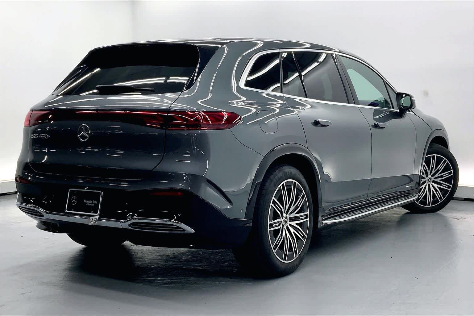 Used 2023 Mercedes-Benz EQS 450+ SUV image 5