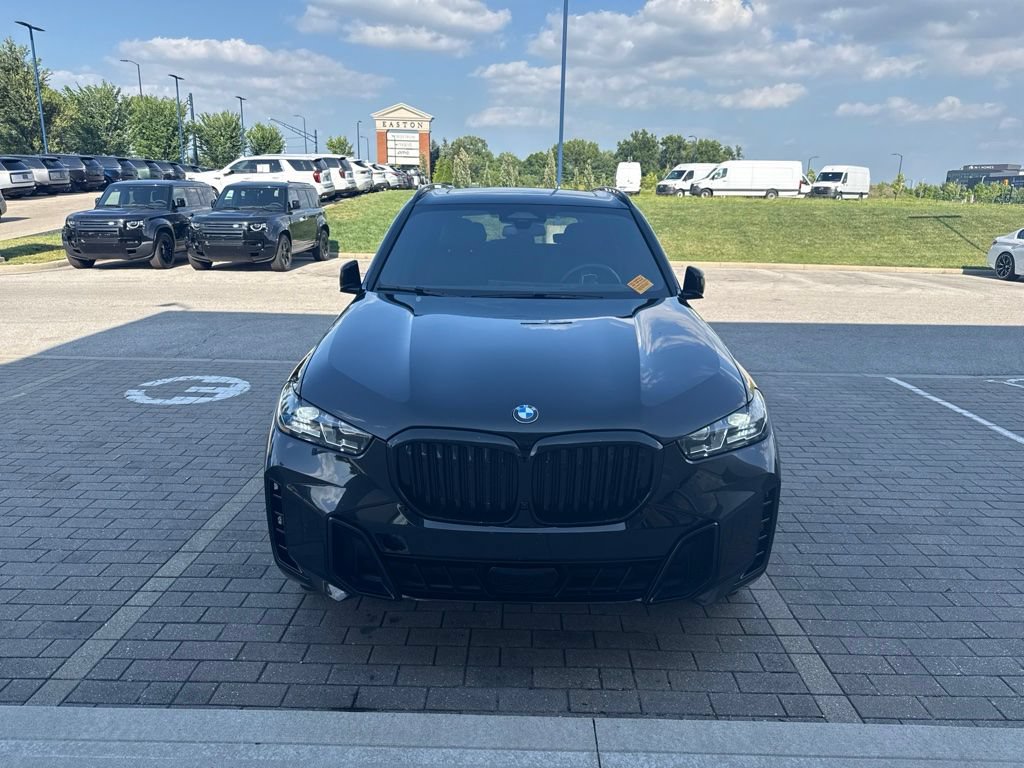Used 2024 BMW X5 xDrive40i w/ M Sport Package AWD/4WD image 2