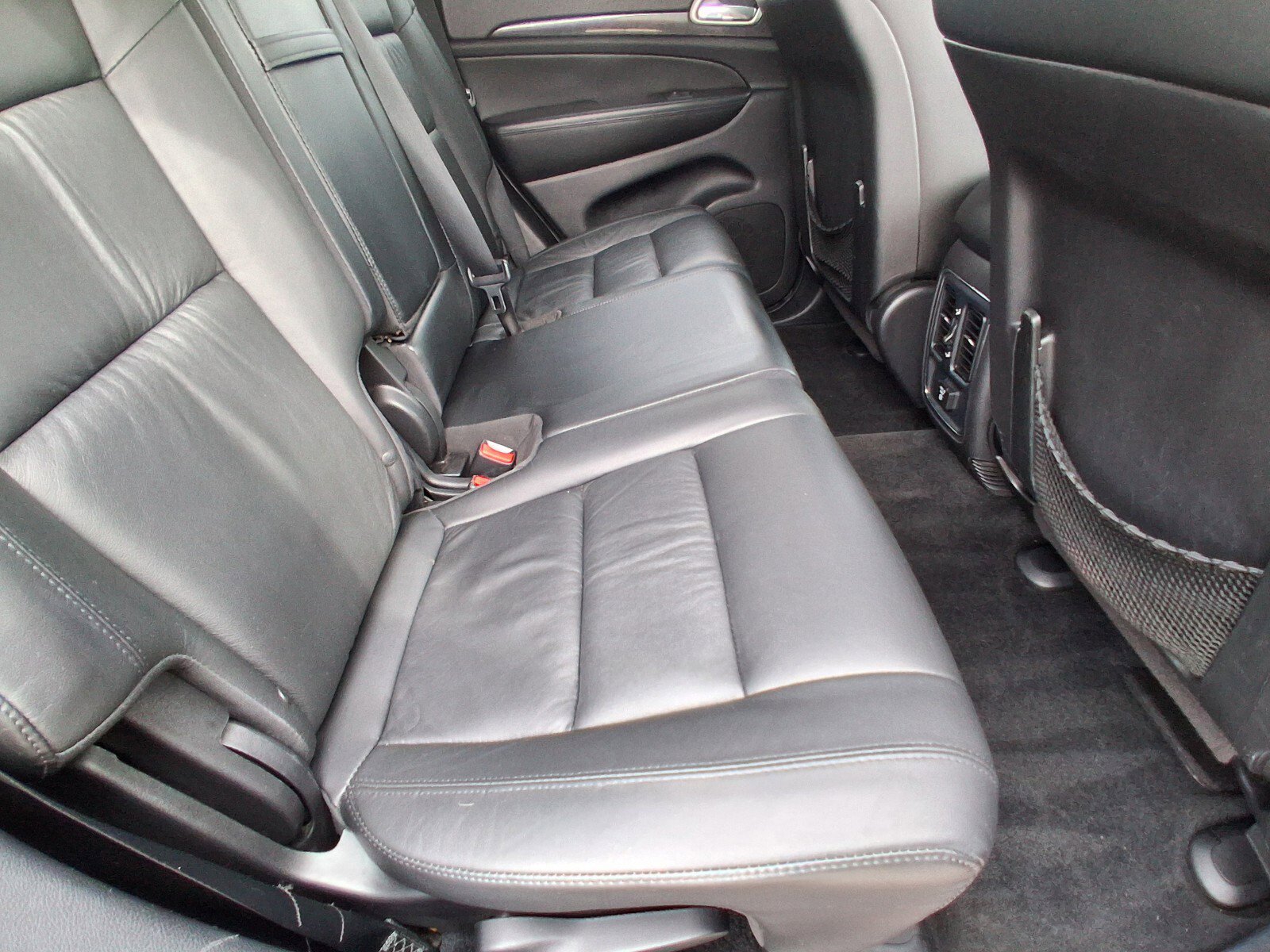 Used 2013 Jeep Grand Cherokee Laredo image 27