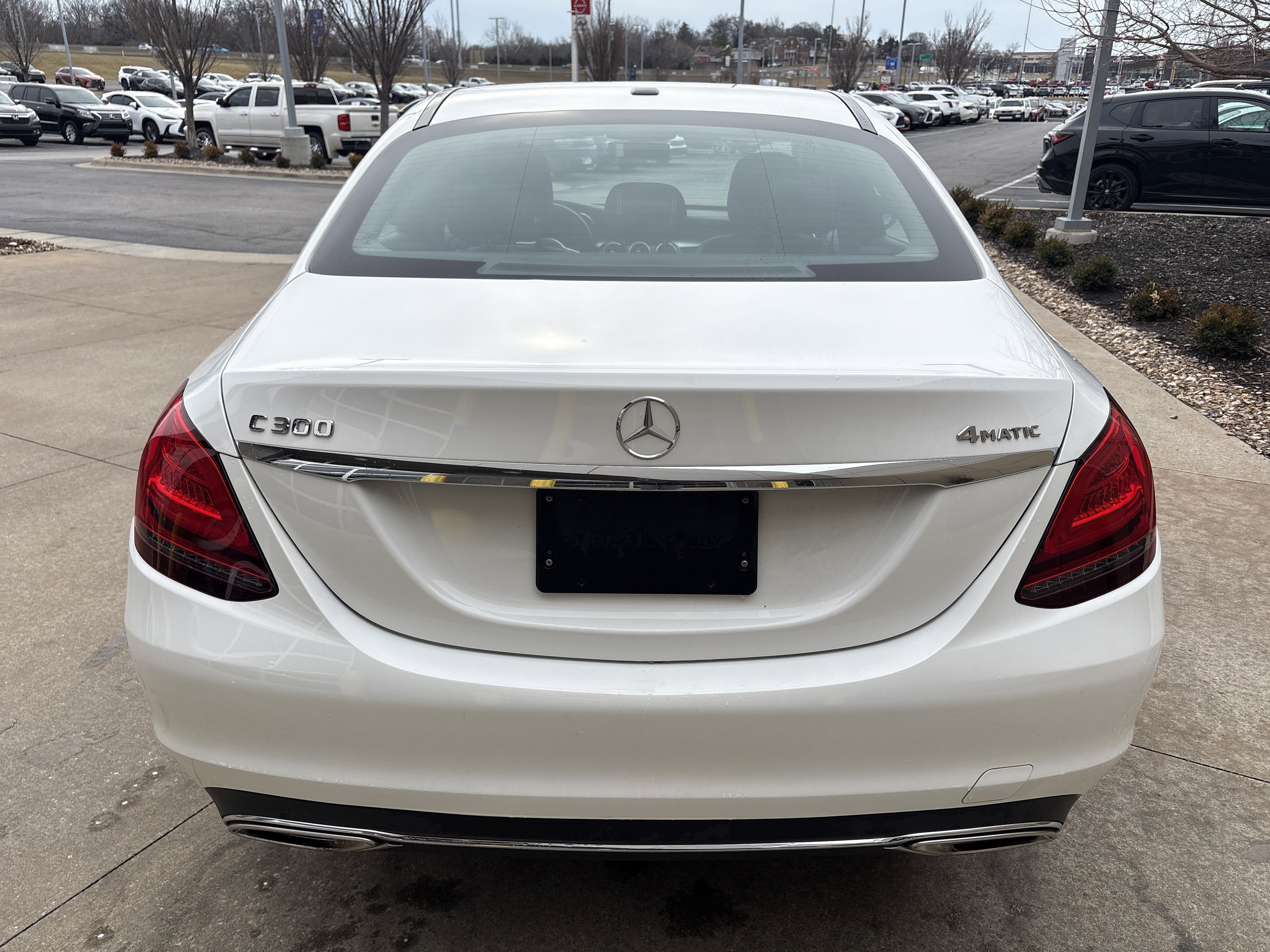 Used 2020 Mercedes-Benz C 300 4MATIC Sedan image 9