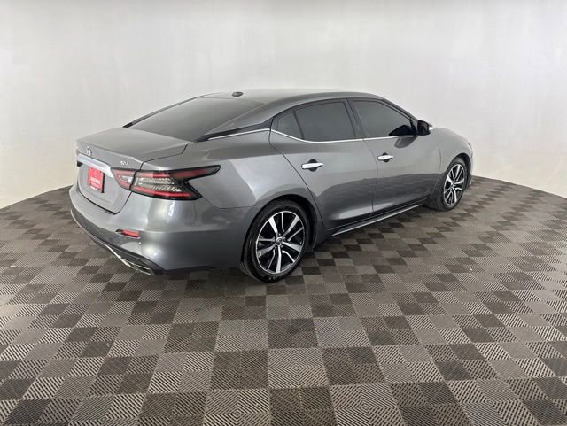 Used 2021 Nissan Maxima 3.5 SV w/ Floor Mat Group FWD image 5