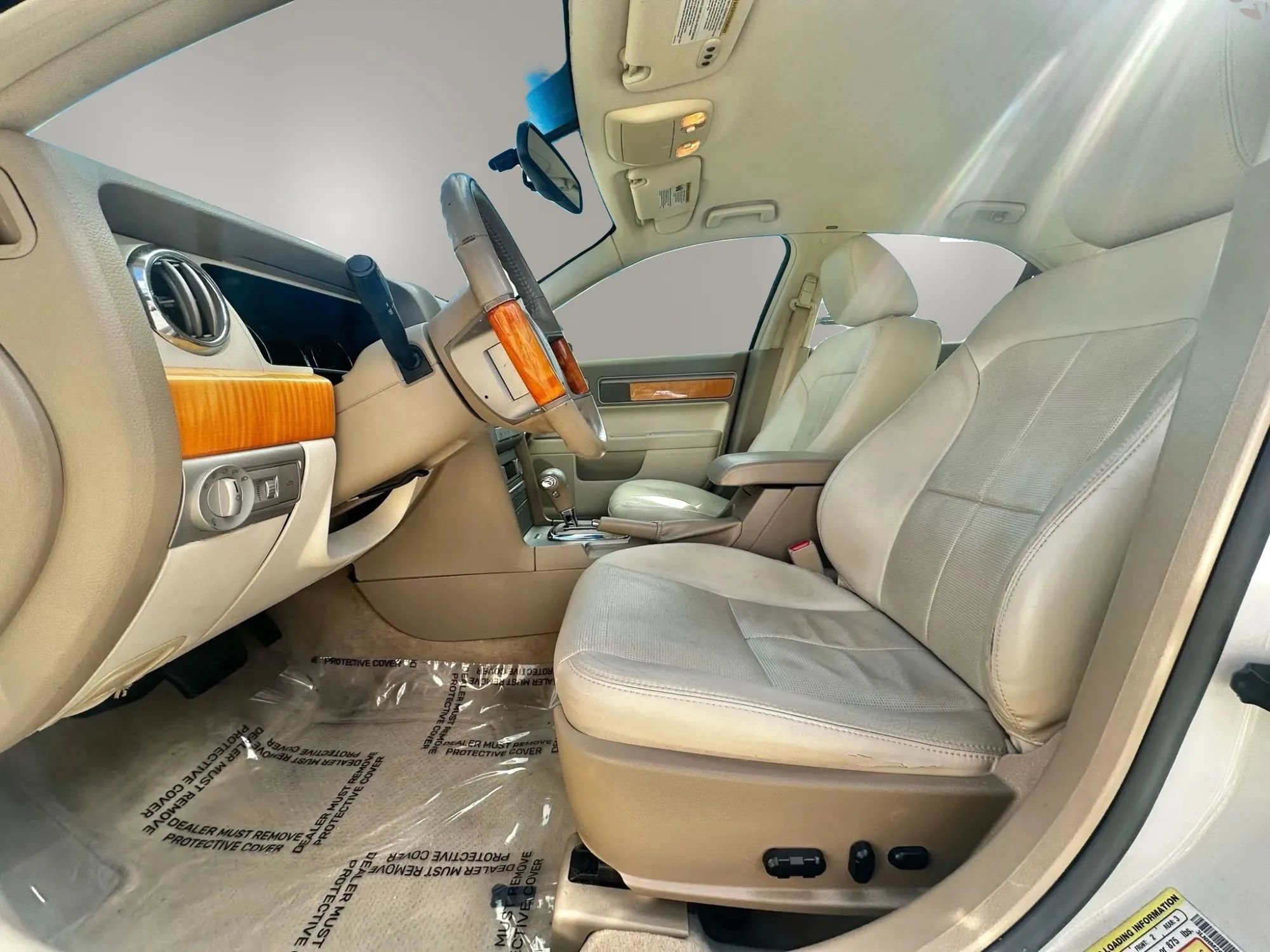 Used 2009 Lincoln MKZ FWD image 9