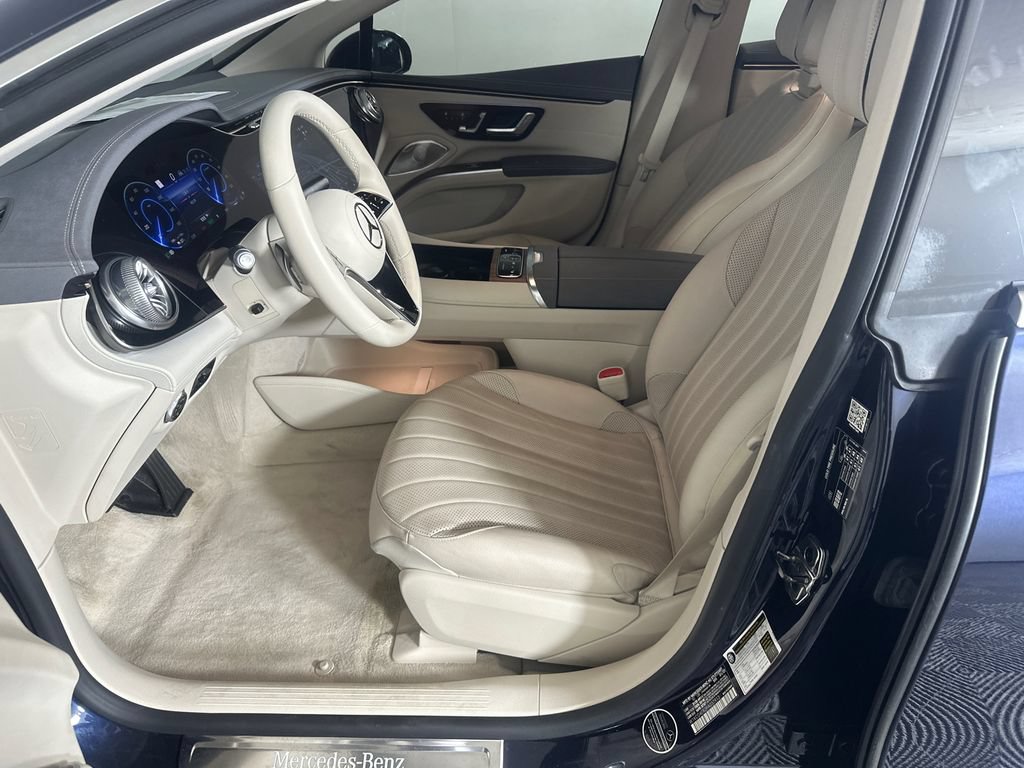 Certified 2023 Mercedes-Benz EQS 580 4MATIC Sedan image 9