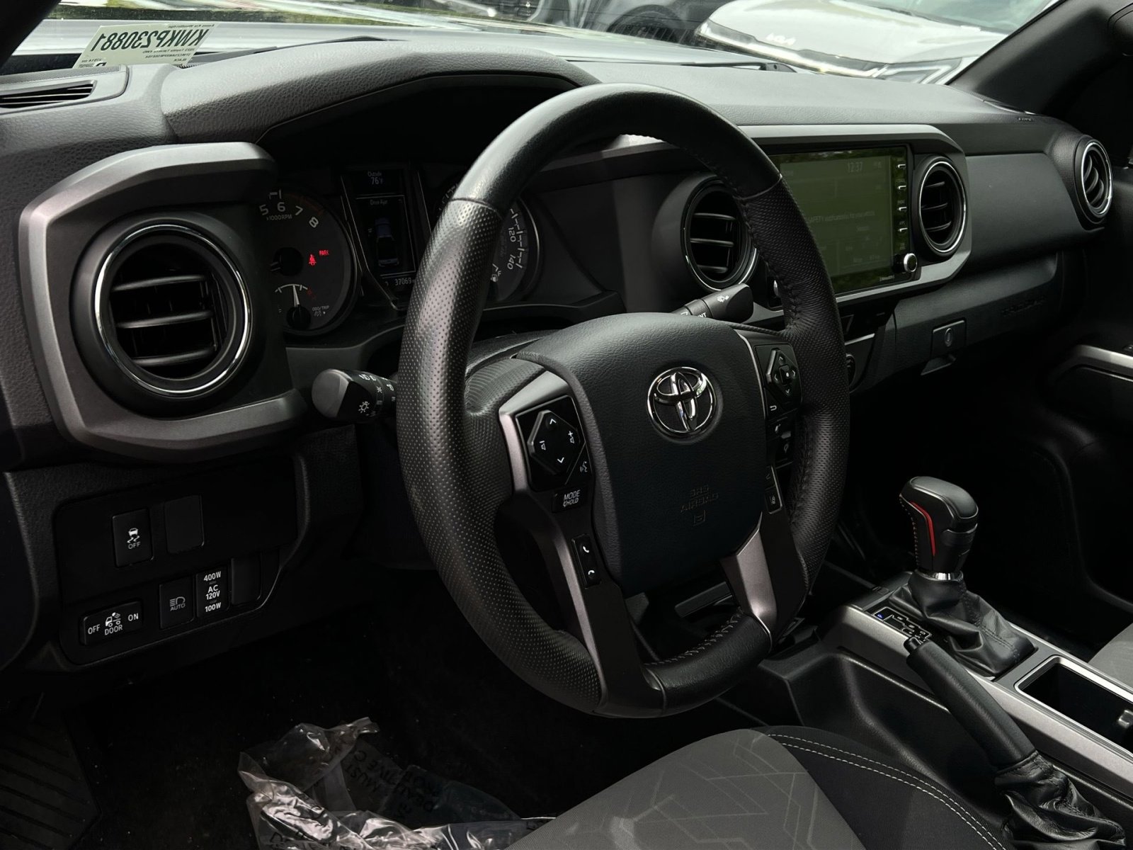 Used 2023 Toyota Tacoma TRD Off-Road AWD/4WD image 29