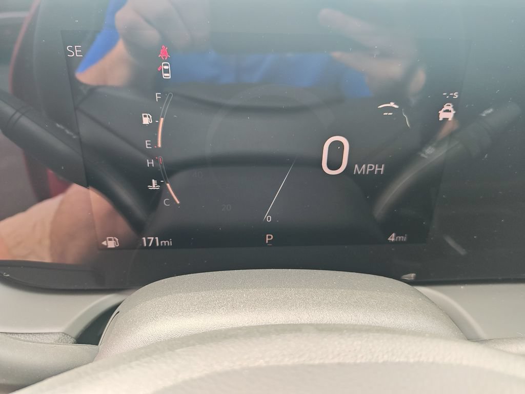 New 2026 Buick Encore GX Avenir w/ Avenir Technology Package AWD/4WD image 18