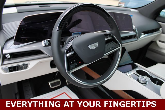 New 2026 Cadillac Vistiq Sport image 13