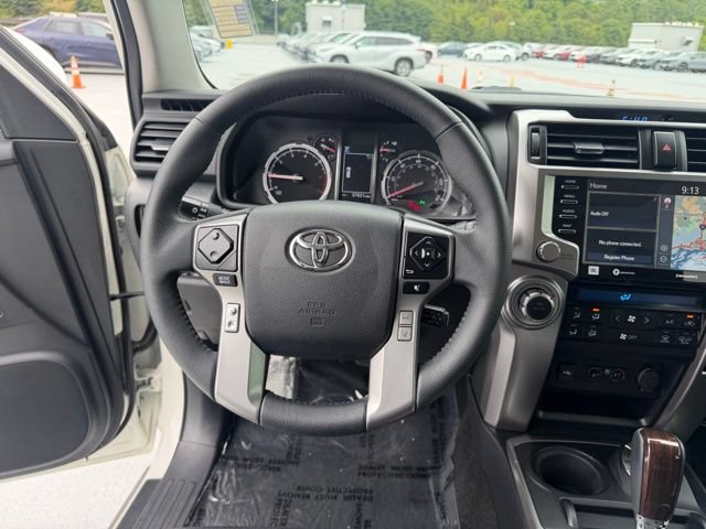 Used 2021 Toyota 4Runner Limited AWD/4WD image 13