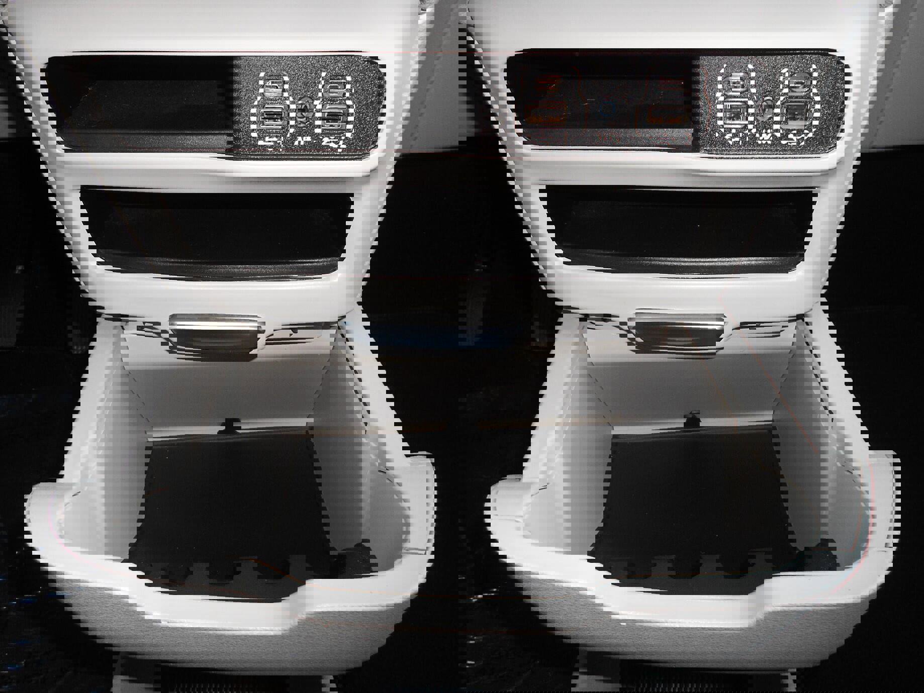 Certified 2024 Chrysler Pacifica Touring-L image 22