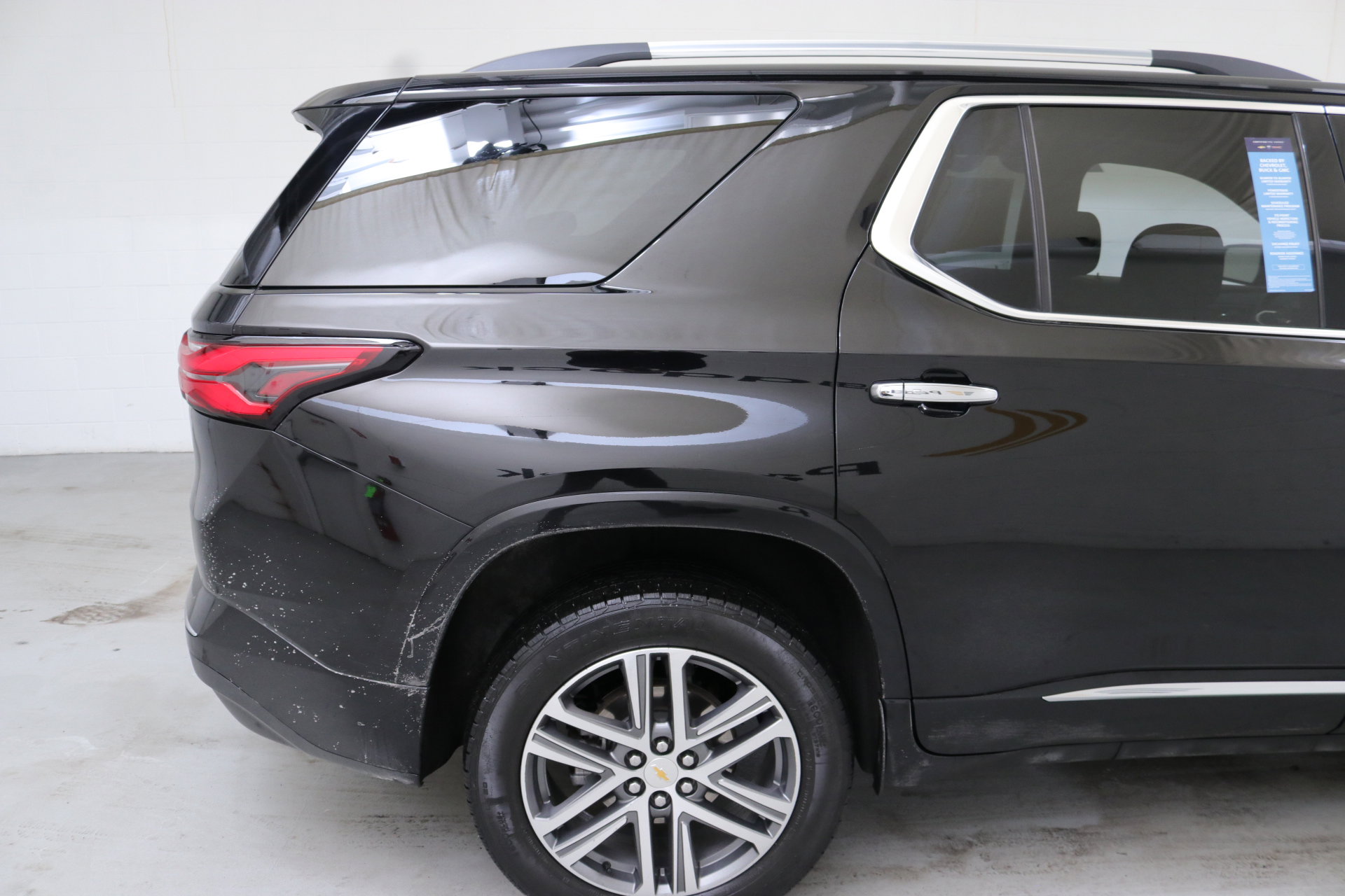 Certified 2023 Chevrolet Traverse High Country image 9