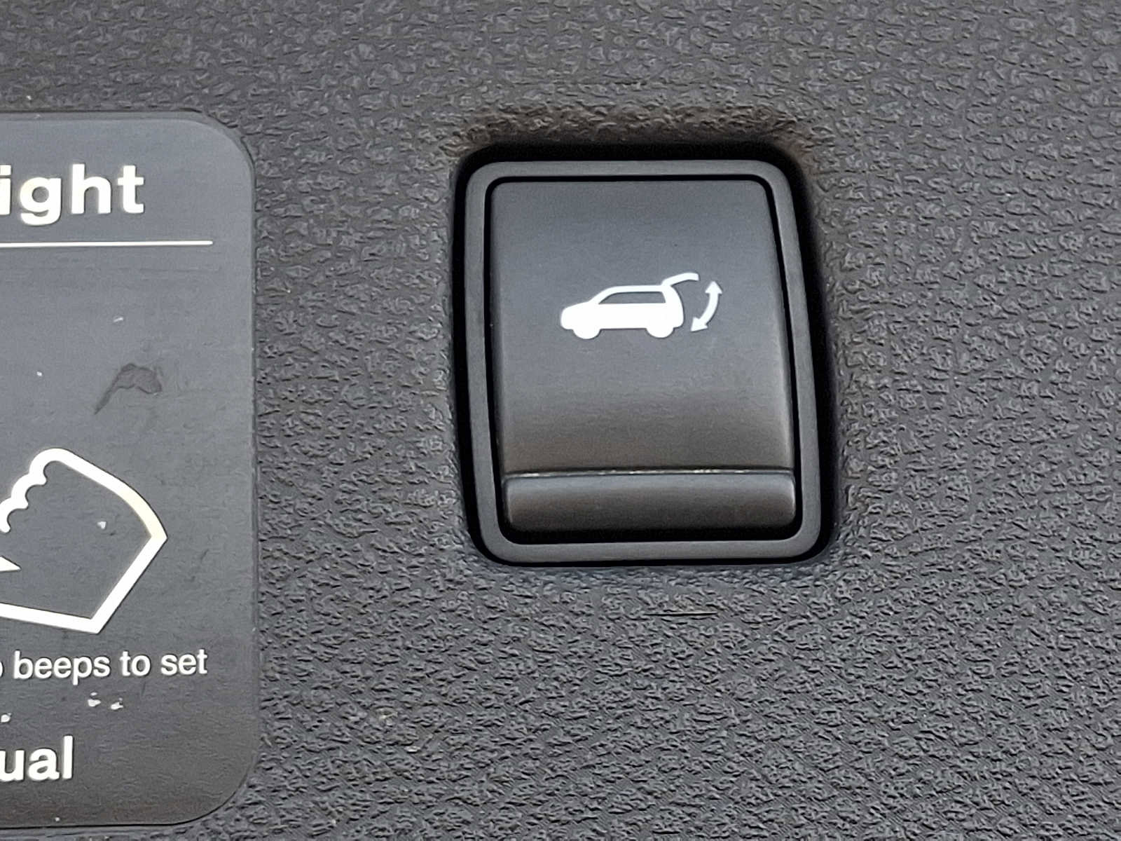 Used 2019 INFINITI QX50 Essential w/ Premium Heat Package image 29