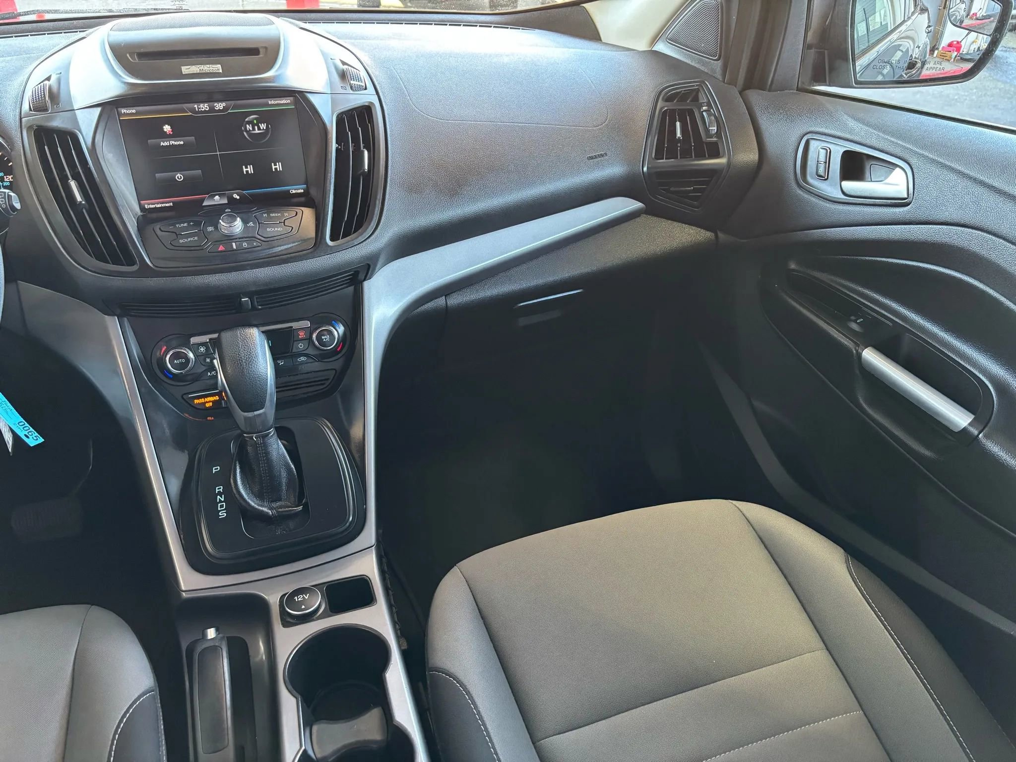 Used 2015 Ford Escape SE w/ Equipment Group 201A image 11