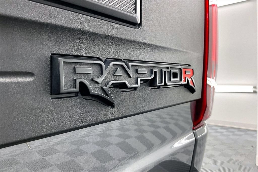 Used 2025 Ford F150 Raptor w/ Equipment Group 803A Raptor R AWD/4WD image 8