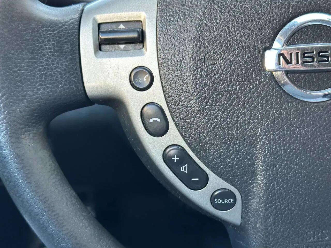 Used 2015 Nissan Rogue S w/ Convenience Package image 10