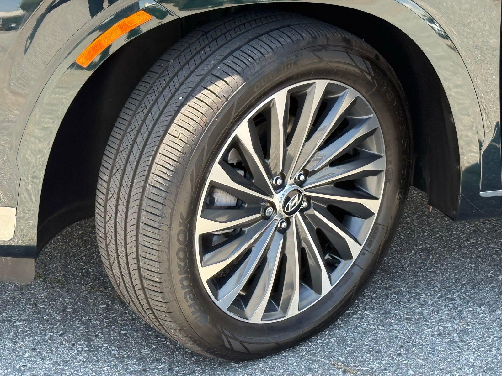 Used 2024 Hyundai Palisade Calligraphy FWD image 18