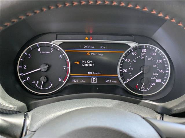 Used 2023 Nissan Sentra SR w/ SR Premium Package FWD image 11