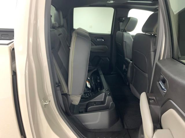 New 2026 Chevrolet Colorado ZR2 w/ Technology Package image 28