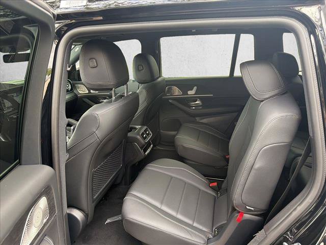 New 2027 Mercedes-Benz GLS 450 4MATIC image 16
