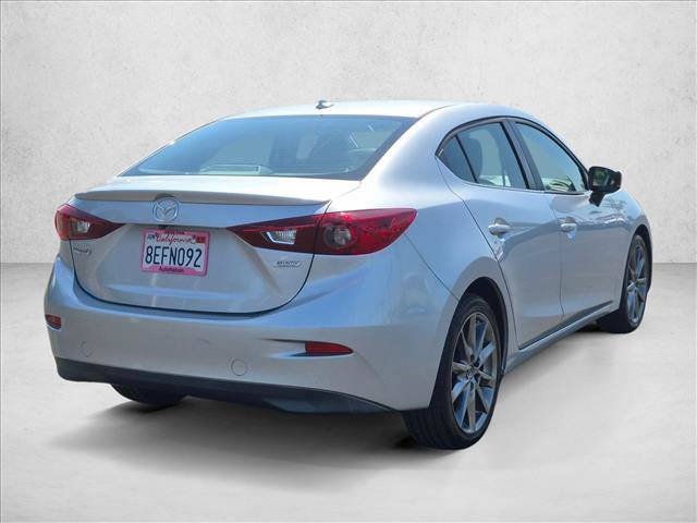 Used 2018 MAZDA MAZDA3 Touring FWD image 5