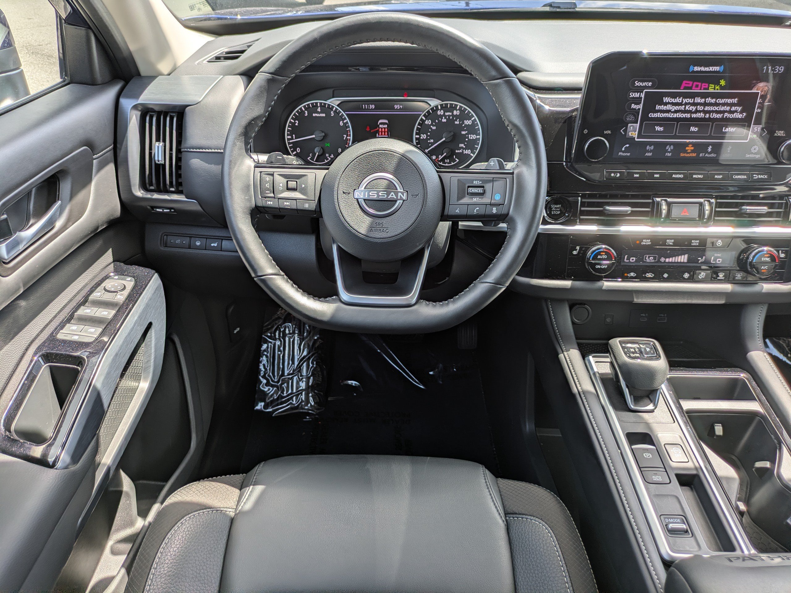 Certified 2025 Nissan Pathfinder SL w/ Cargo Package FWD image 18