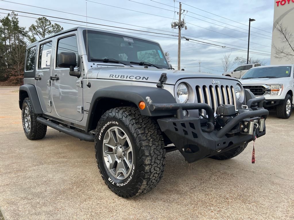 Used 2016 Jeep Wrangler Unlimited Rubicon w/ Connectivity Group