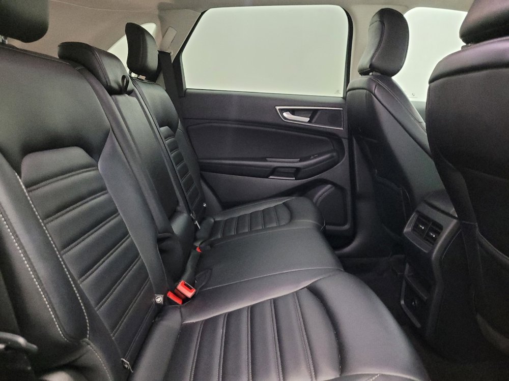 Used 2024 Ford Edge SEL image 19