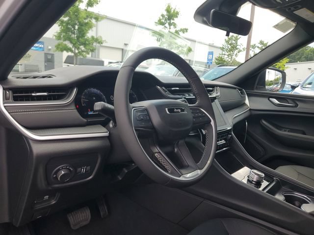 New 2026 Jeep Grand Cherokee Laredo X AWD/4WD image 20