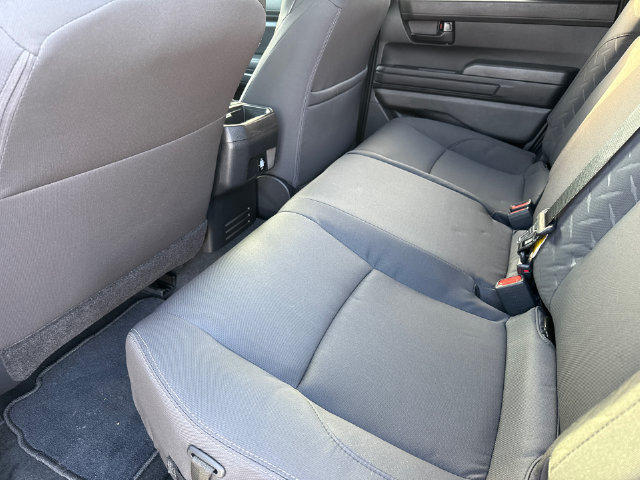 Used 2025 Toyota Tacoma SR5 AWD/4WD image 16