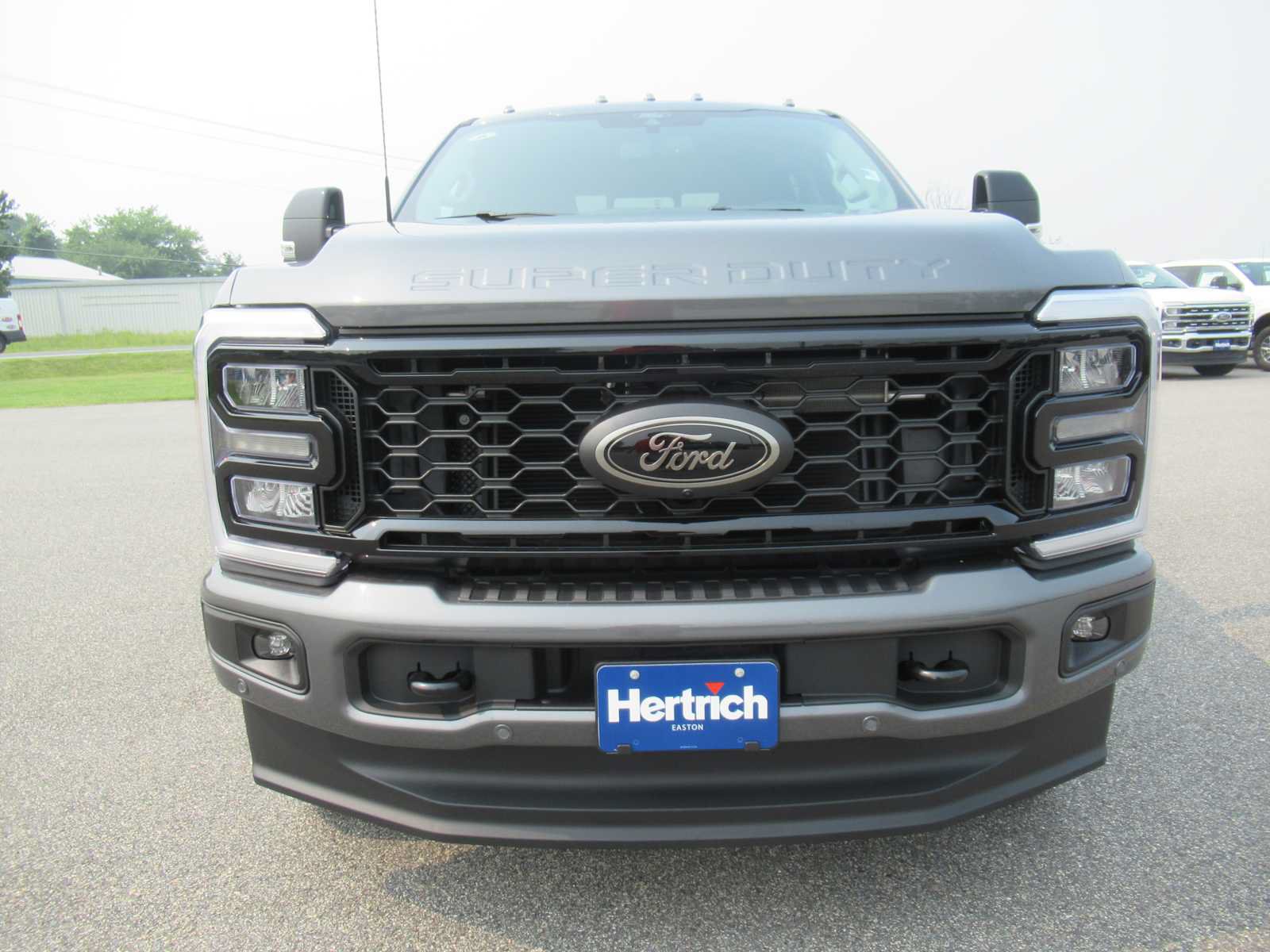 New 2026 Ford F250 Lariat w/ Black Appearance Package AWD/4WD image 2