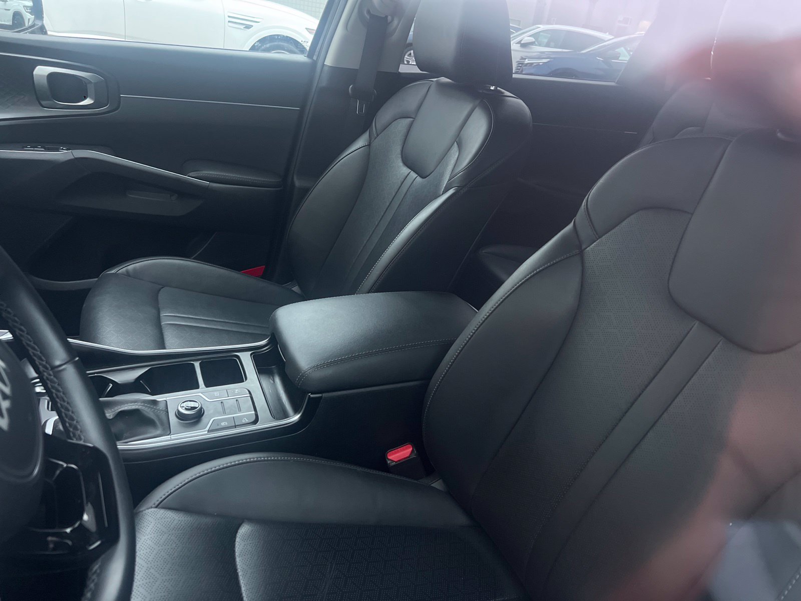 Used 2023 Kia Sorento S w/ Panoramic Sunroof Package FWD image 13