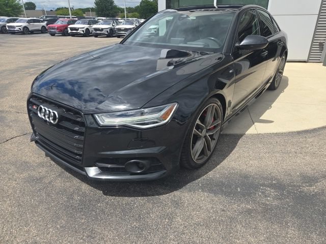 Used 2017 Audi S6 Prestige w/ S6 Sport Package AWD/4WD image 7