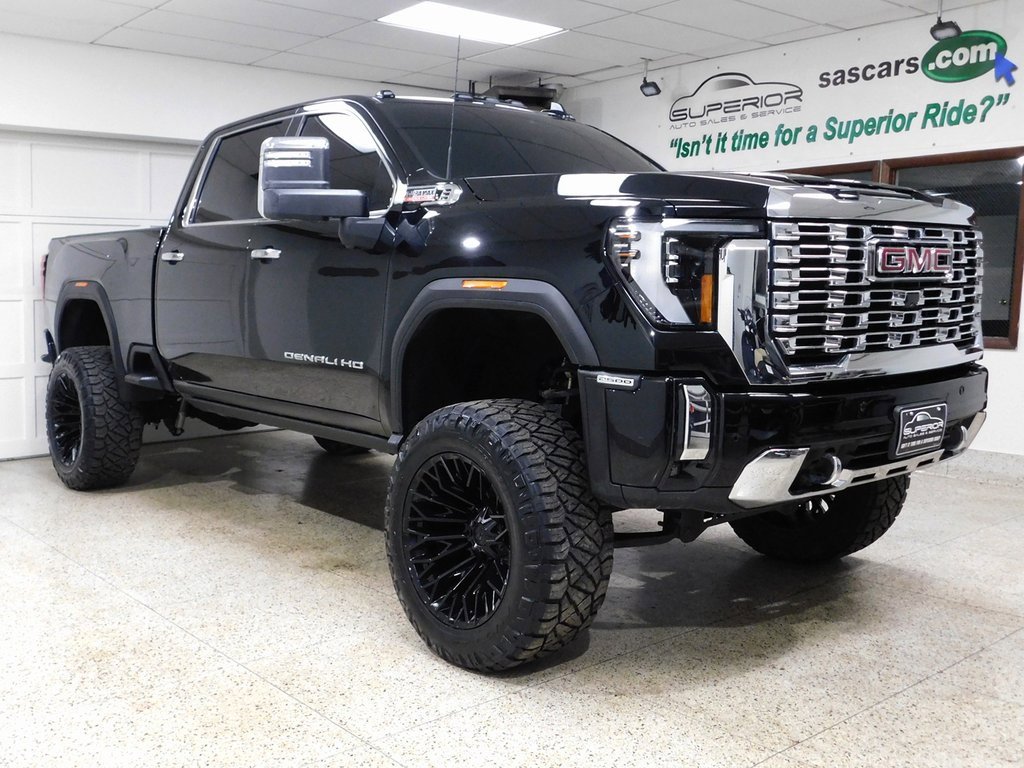 Used 2024 GMC Sierra 2500 Denali w/ Denali Reserve Package image 8