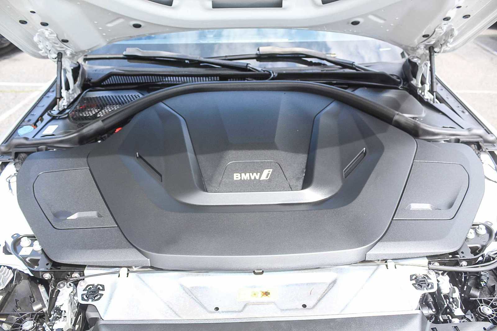 Certified 2023 BMW i4 eDrive35 w/ Premium Package image 39