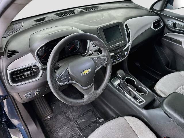 Used 2024 Chevrolet Equinox LS w/ Driver Confidence II Package FWD image 2