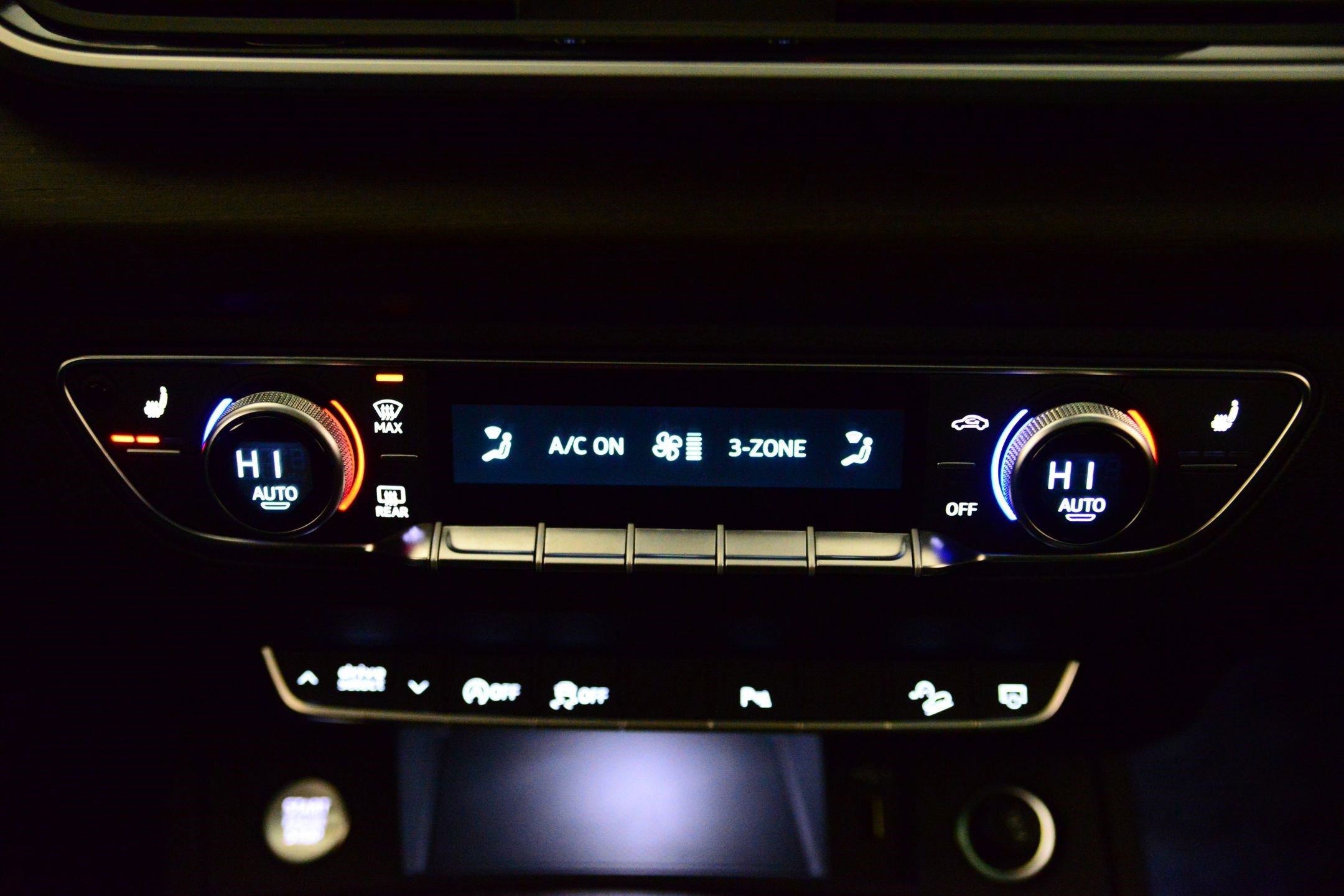 Certified 2024 Audi Q5 2.0T Premium w/ Convenience Package image 14