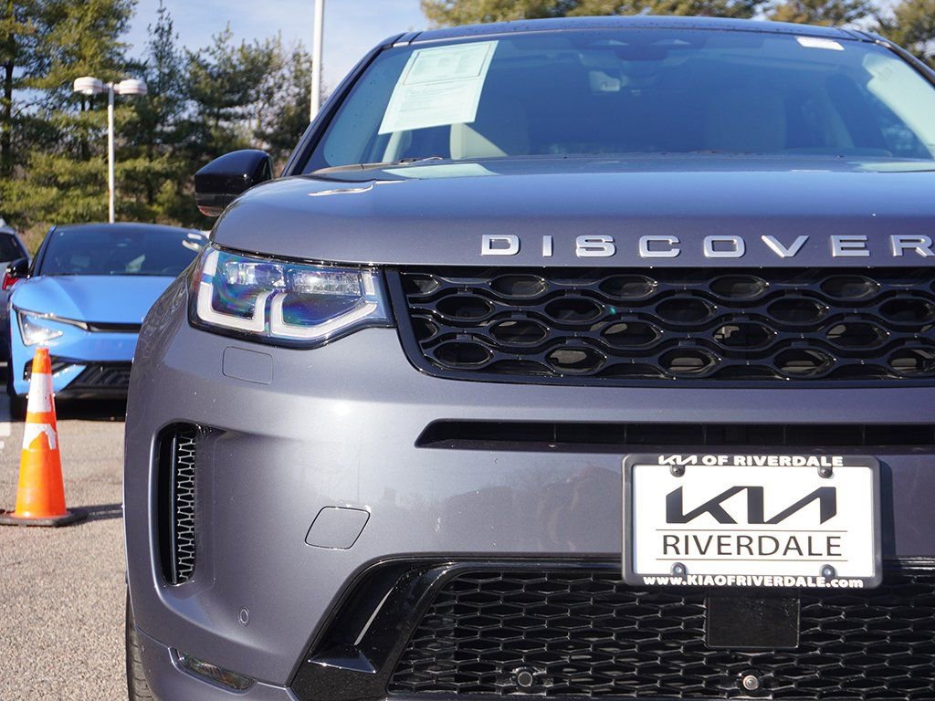 Used 2024 Land Rover Discovery Sport S image 17