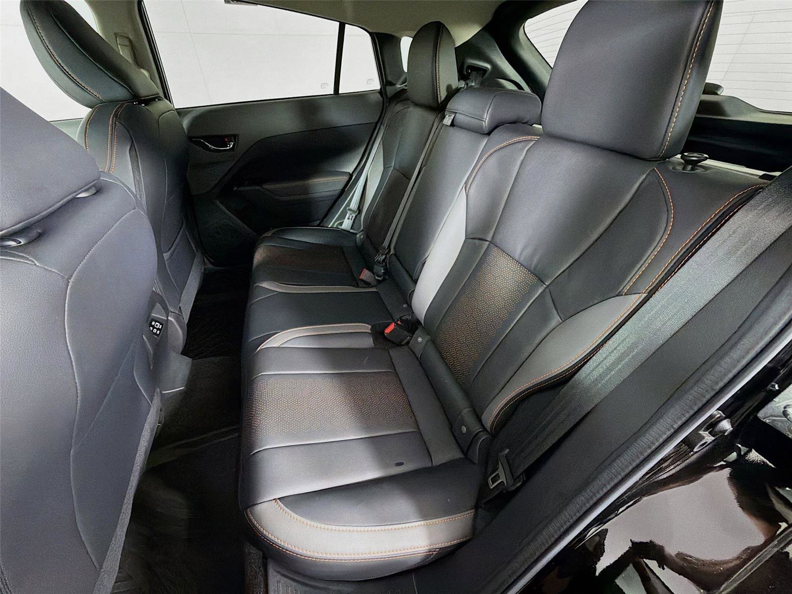 Used 2024 Subaru Crosstrek 2.5i Limited w/ Crosstrek Mirror Package image 24