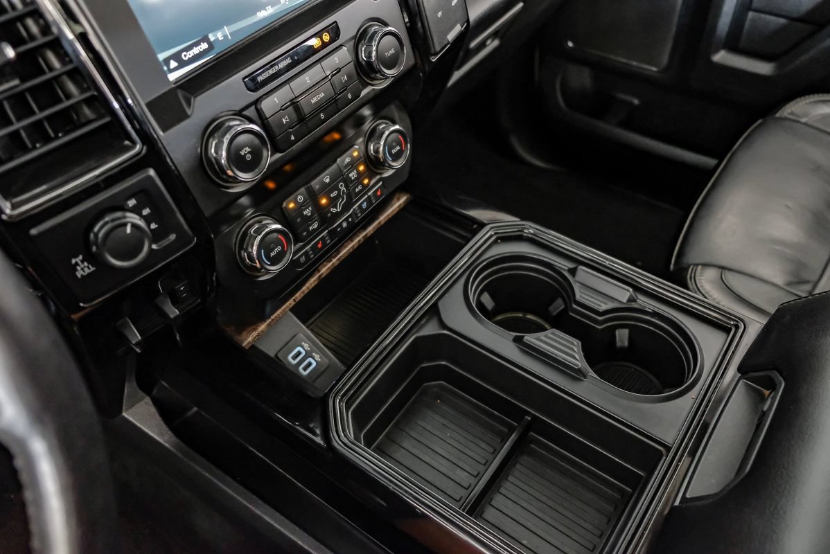 Used 2019 Ford F250 Lariat w/ Lariat Ultimate Package AWD/4WD image 24