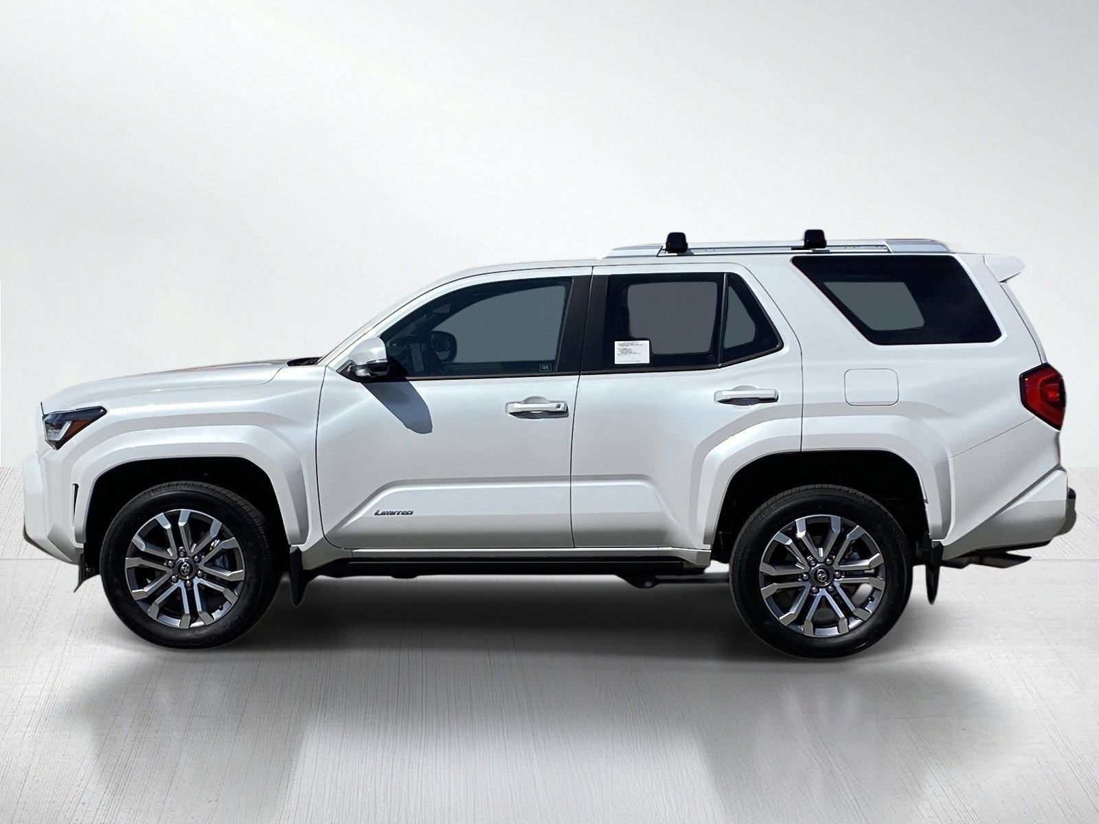 New 2026 Toyota 4Runner Limited AWD/4WD image 2