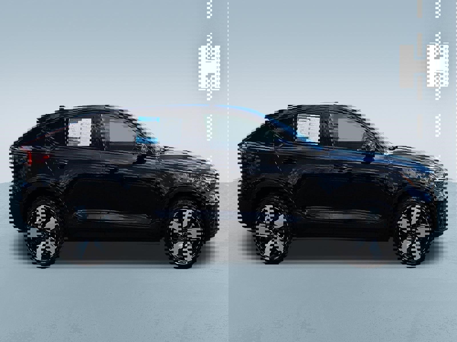 Used 2023 Volvo C40 P8 Recharge Ultimate AWD/4WD image 2