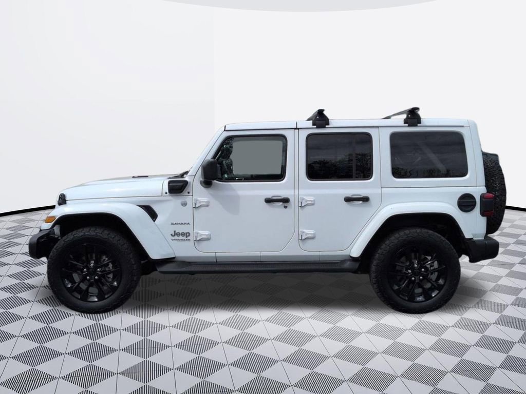 Used 2021 Jeep Wrangler Unlimited Sahara w/ Cold Weather Group AWD/4WD image 3