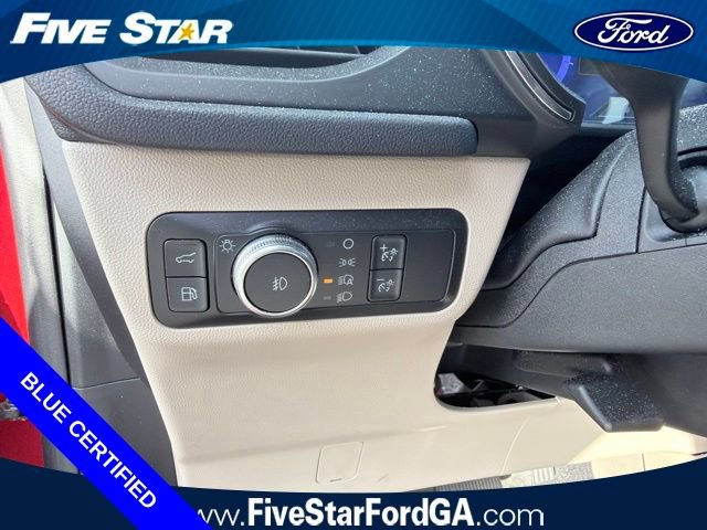 Used 2020 Ford Escape Titanium FWD image 18